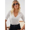 V Yaka Kısa Kol Basic Bluz 955 - Beyaz 161906 V Yaka Kısa Kol Basic Bluz 955 - Beyaz 161906