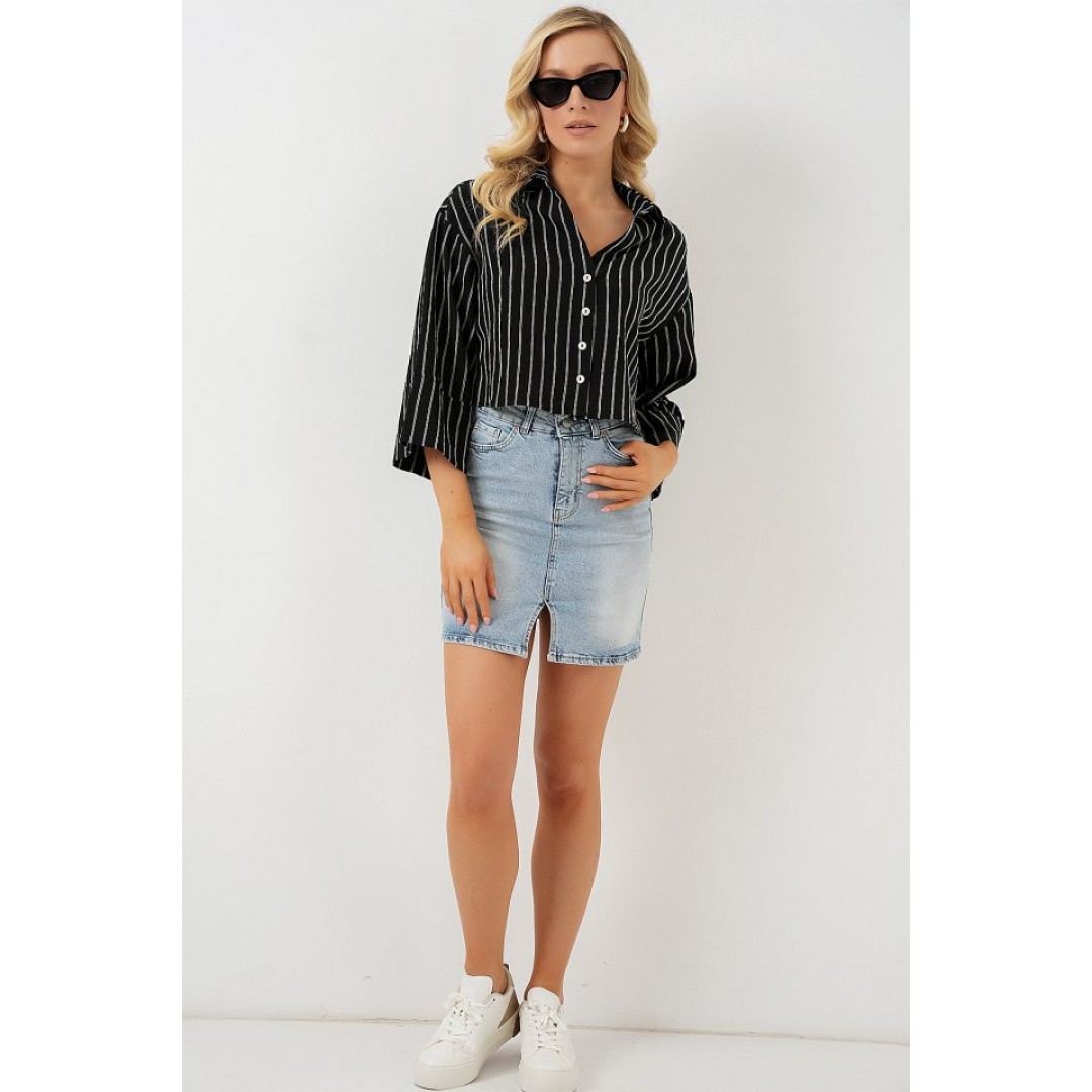 Çizgili Oversize Kısa Gömlek 20326 - Siyah 163598 Çizgili Oversize Kısa Gömlek 20326 - Siyah 163598