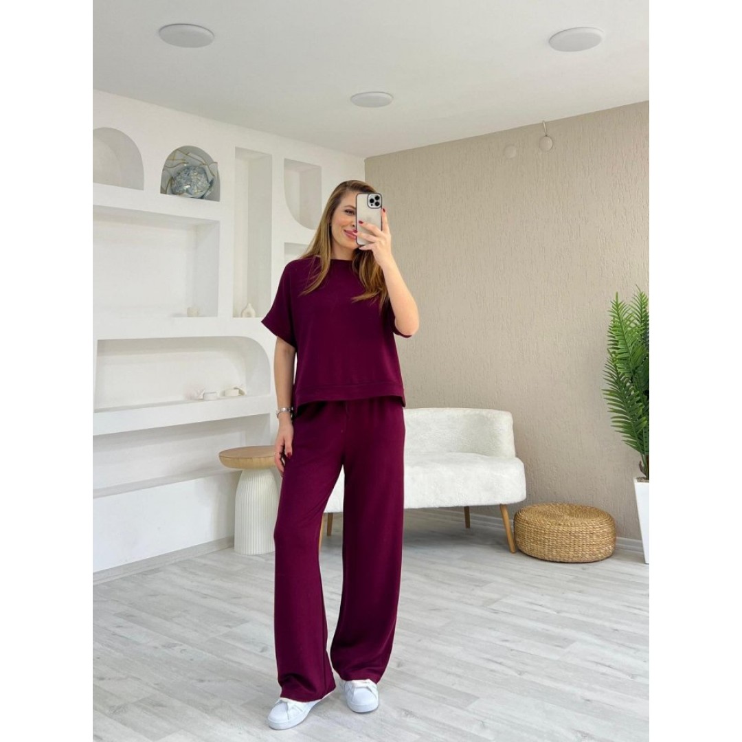 Kadın Modal Kumaş V Yaka Tişört Ve Bol Kesim Pantolon Ikili Takım - 158216 Kadın Modal Kumaş V Yaka Tişört Ve Bol Kesim Pantolon Ikili Takım - 158216