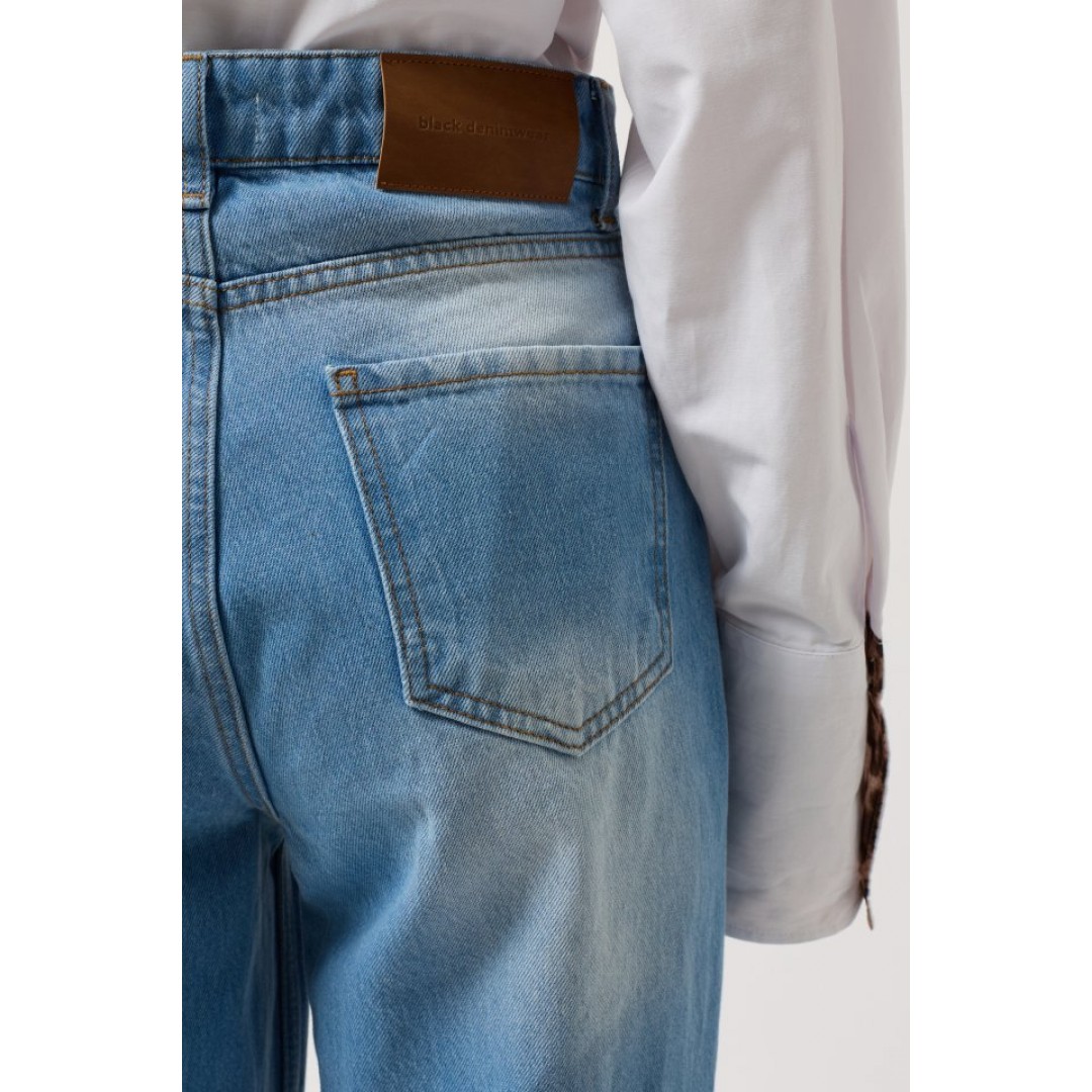 Dikiş Detay Geniş Paça Jean - 153206 Dikiş Detay Geniş Paça Jean - 153206
