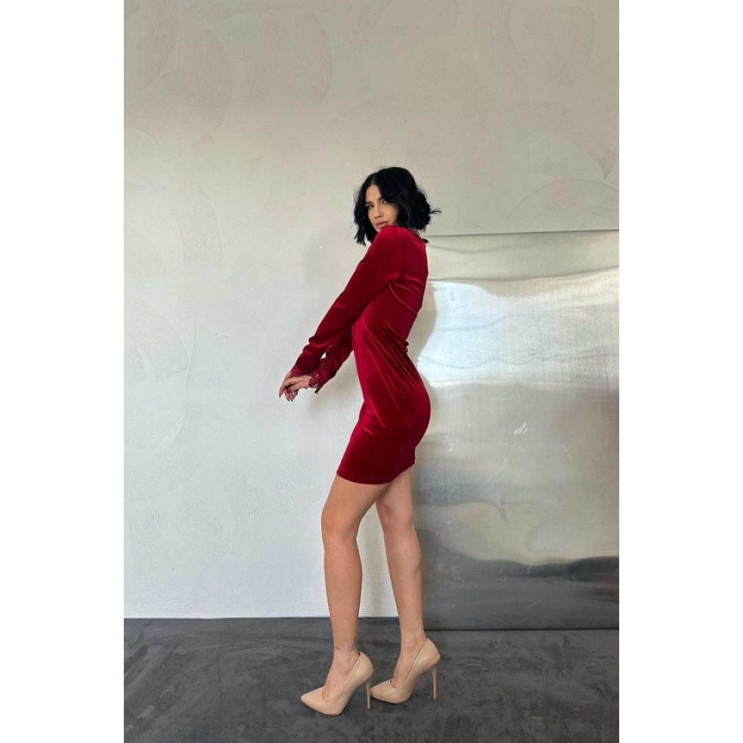 Kırmızı Yaka Ve Kol Dantelli Mini Elbise - 151734 Kırmızı Yaka Ve Kol Dantelli Mini Elbise - 151734
