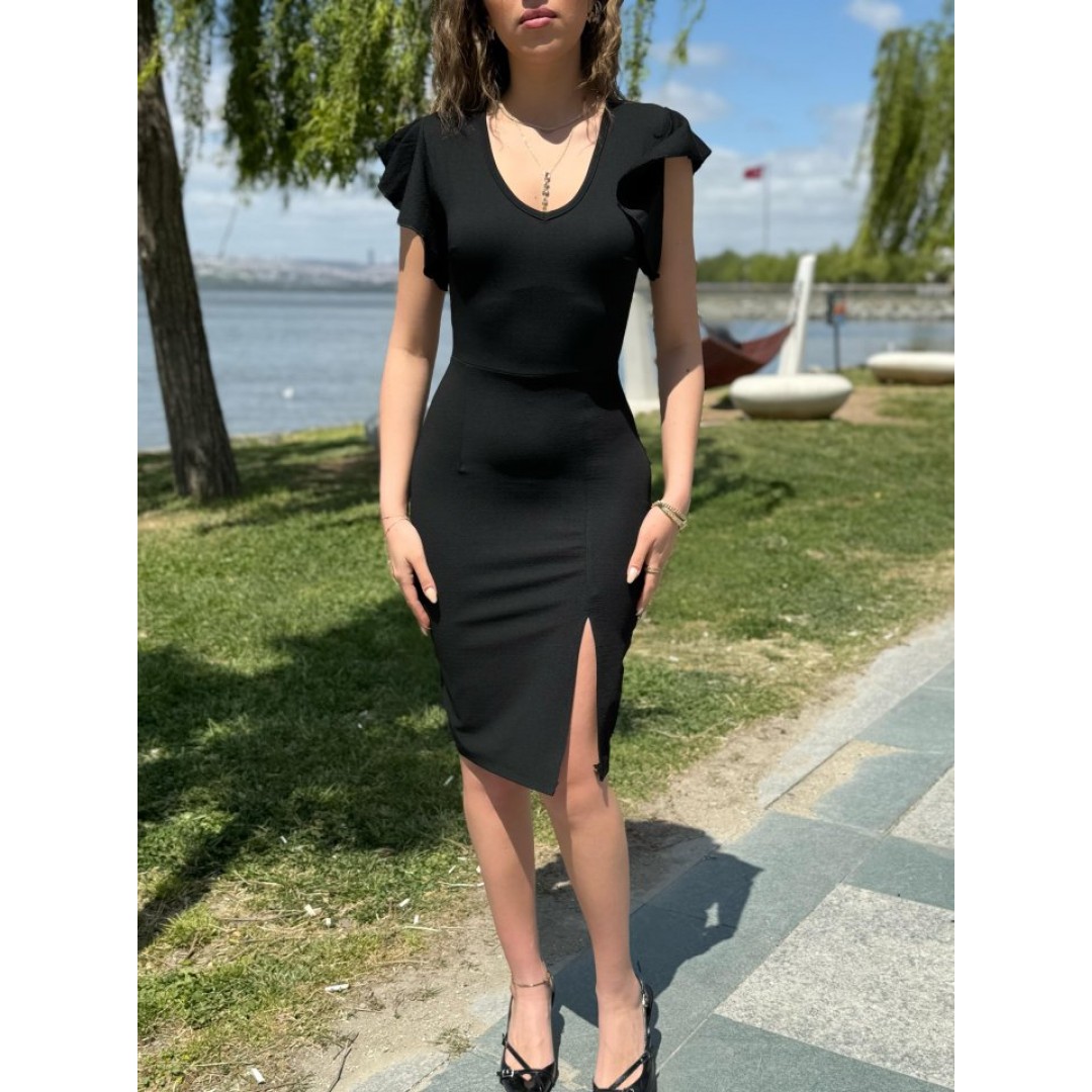 Kadın Kısa Kollu V Yakalı Kolları Volanlı Yandan Yırtmaçlı Kısa Janjan Krep Elbise - 159823 Kadın Kısa Kollu V Yakalı Kolları Volanlı Yandan Yırtmaçlı Kısa Janjan Krep Elbise - 159823