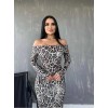 Kadın Madonna Yaka Dalgıç Kumaş Leopar Desen Maxi Boy Derin Yırtmaçlı Elbise - 127777 Kadın Madonna Yaka Dalgıç Kumaş Leopar Desen Maxi Boy Derin Yırtmaçlı Elbise - 127777