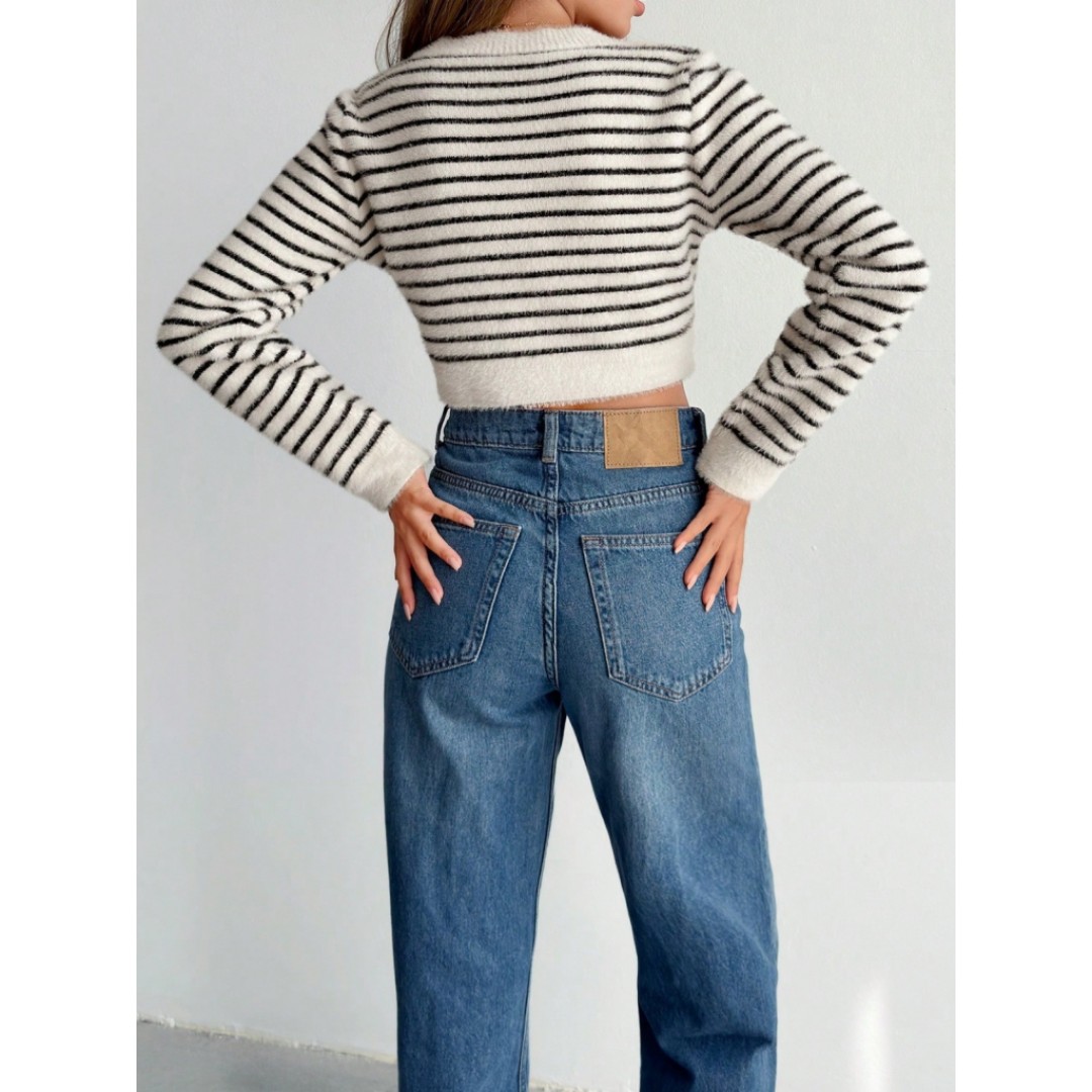 Kadın Uzun Kollu Balıkçı Yaka Crop Triko Bluz - 136180 Kadın Uzun Kollu Balıkçı Yaka Crop Triko Bluz - 136180