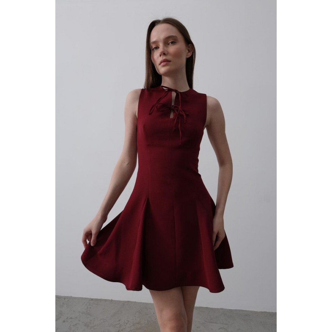 Fiyonk Detay Sıfır Kollu Mini Elbise - Bordo - 152365 Fiyonk Detay Sıfır Kollu Mini Elbise - Bordo - 152365