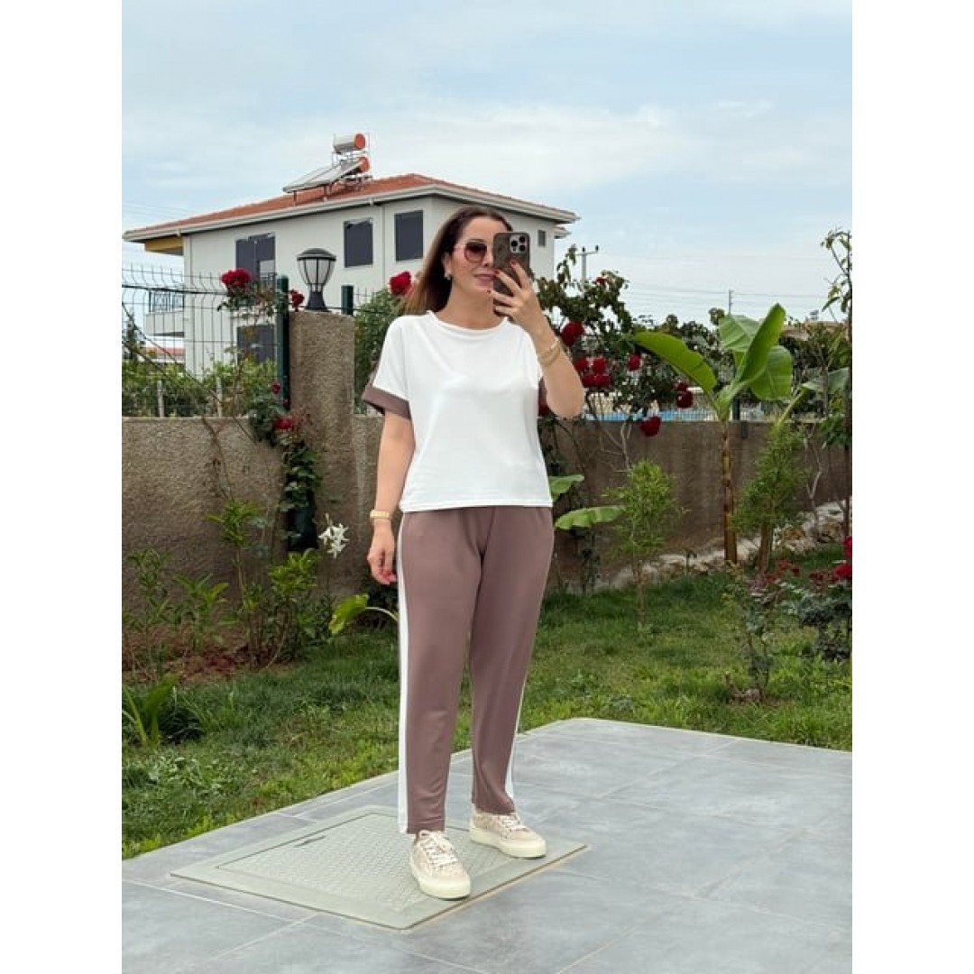 Kadın Modal Dokulu Kumaş Yanı şeritli Takım 161002 Kadın Modal Dokulu Kumaş Yanı şeritli Takım 161002