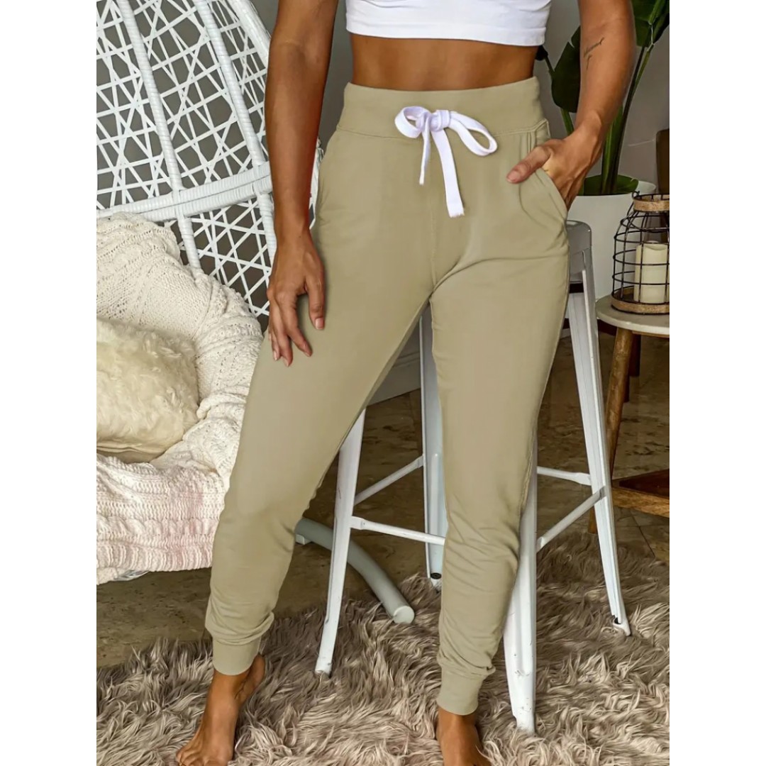 Kadın Kısa Kollu Madonna Yaka Viskon Crop Bluz Cepli Iki Iplik Eşofman Takım 108337 Kadın Kısa Kollu Madonna Yaka Viskon Crop Bluz Cepli Iki Iplik Eşofman Takım 108337