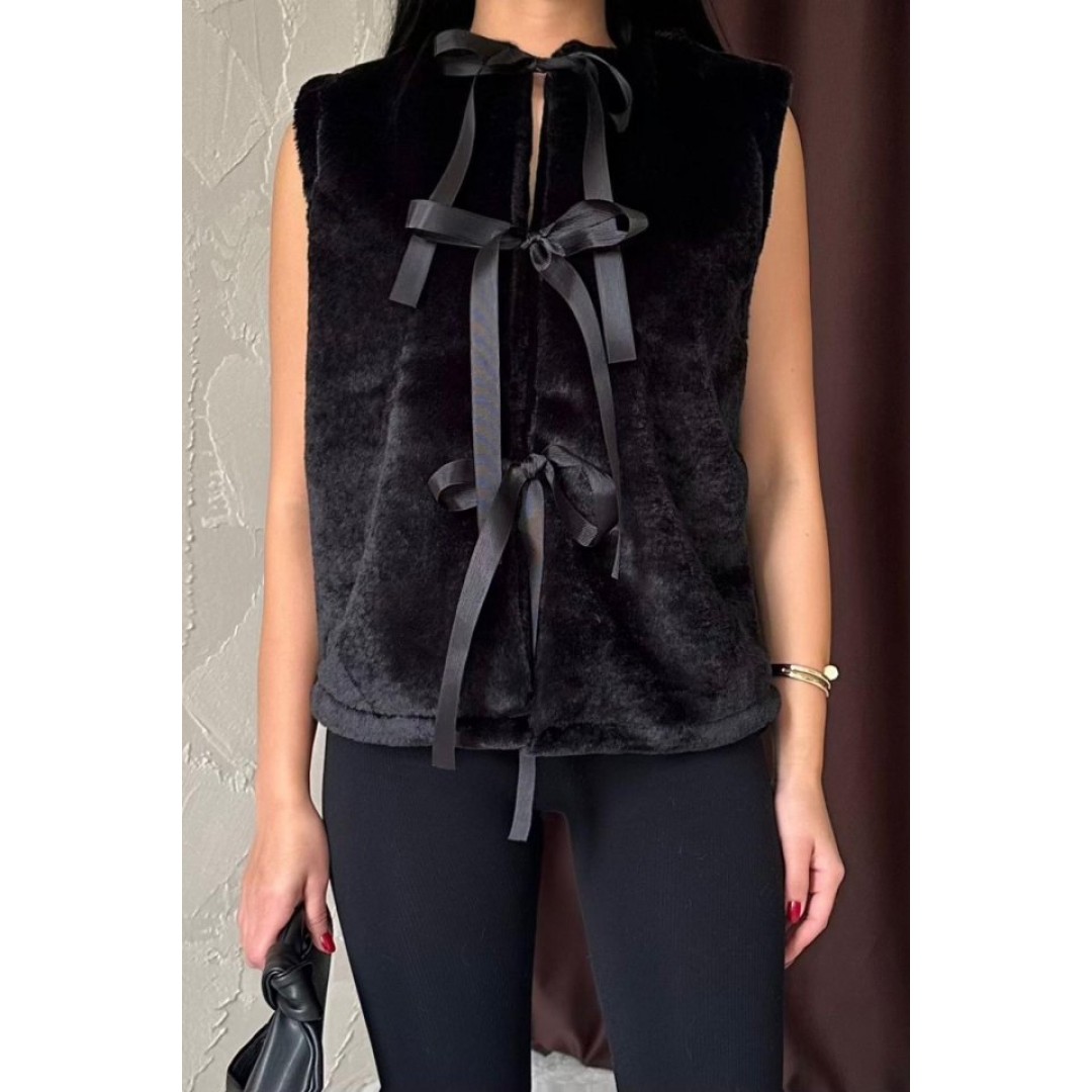 Siyah Fiyonklu Peluş Yelek 154200 Siyah Fiyonklu Peluş Yelek 154200