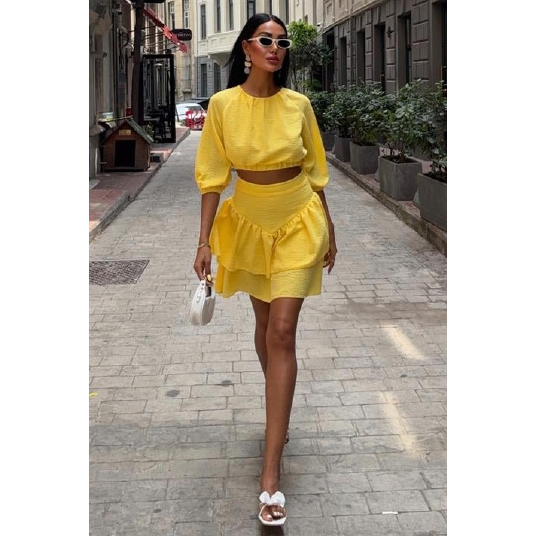 Crop Bluz Ve Kat Kat Etekli Takım 10207 163477 Crop Bluz Ve Kat Kat Etekli Takım 10207 163477