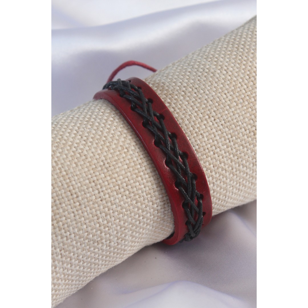 Bordo Renk Siyah İpli Deri Erkek Bileklik - 51559 Bordo Renk Siyah İpli Deri Erkek Bileklik - 51559