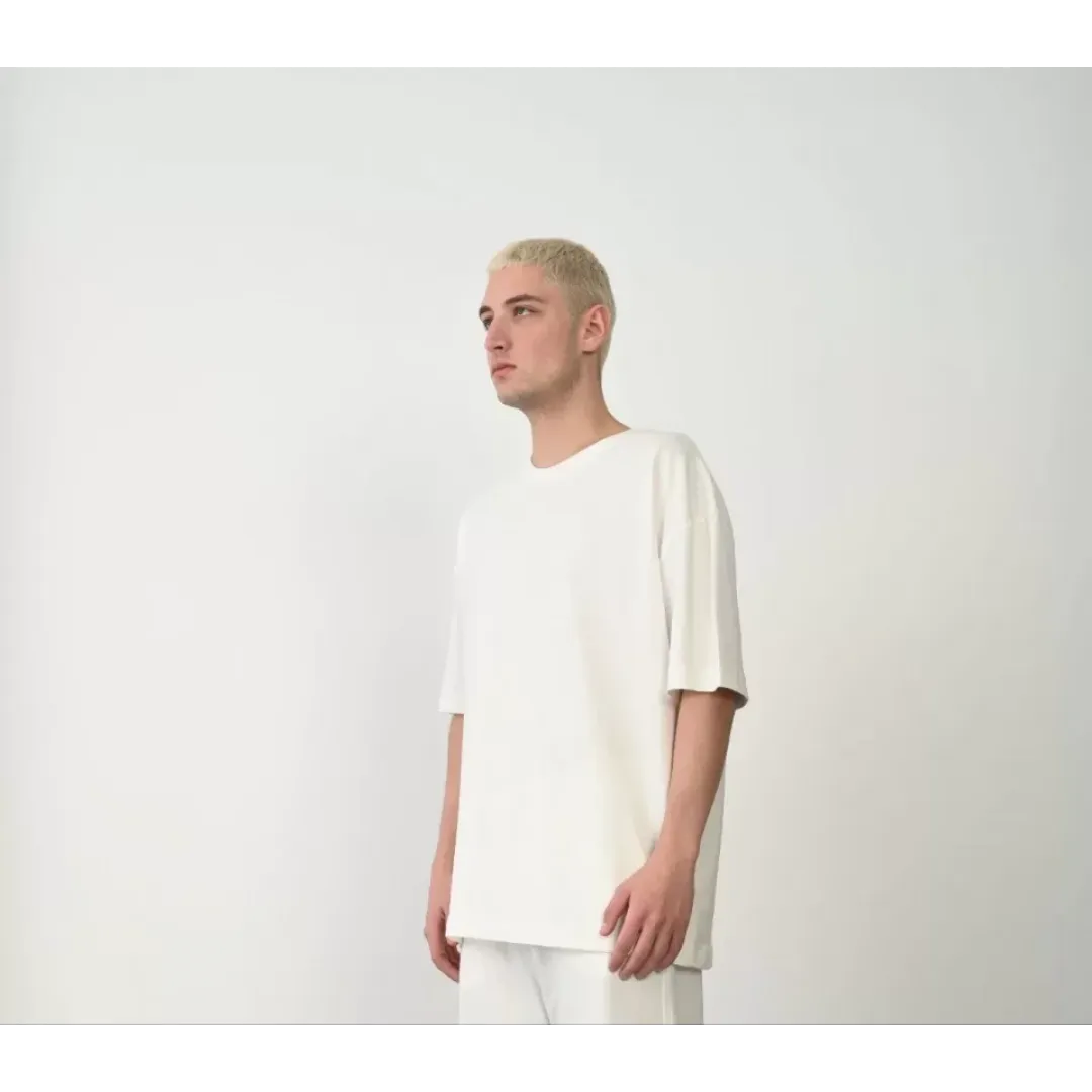 Unisex Basic Bisiklet Yaka Oversize T-Shirt - Beyaz - 94821 Unisex Basic Bisiklet Yaka Oversize T-Shirt - Beyaz - 94821