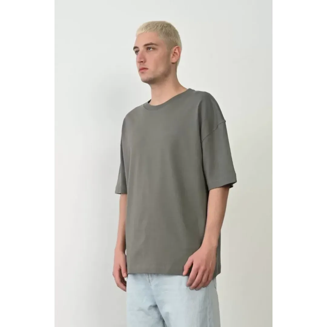 Unisex Basic Bisiklet Yaka Oversize T-Shirt - Füme - 94824 Unisex Basic Bisiklet Yaka Oversize T-Shirt - Füme - 94824