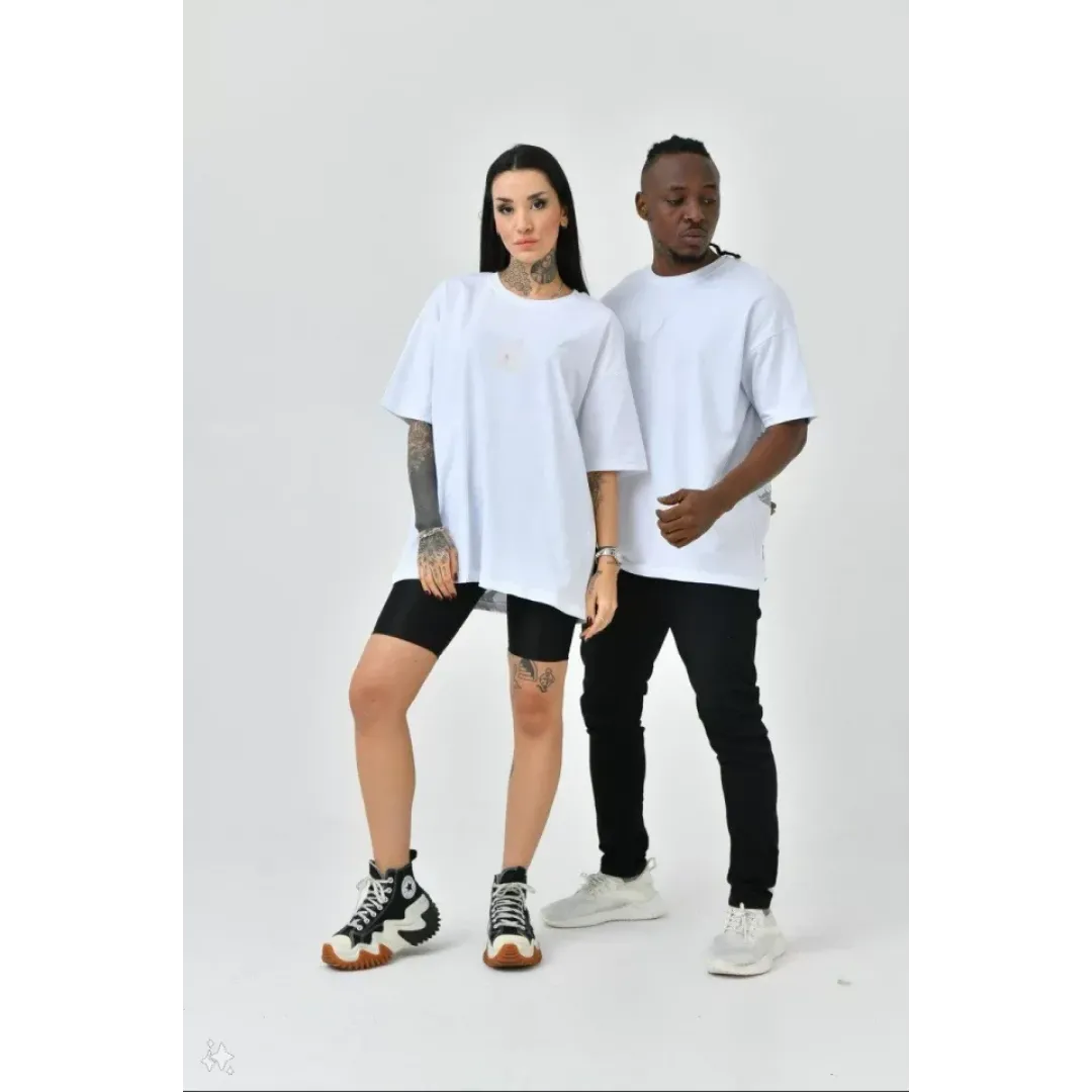 Unisex Basic Bisiklet Yaka Oversize T-Shirt - Beyaz - 94828 Unisex Basic Bisiklet Yaka Oversize T-Shirt - Beyaz - 94828