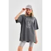 Unisex Taş Desenli Oversize T-Shirt - Füme - 96234 Unisex Taş Desenli Oversize T-Shirt - Füme - 96234