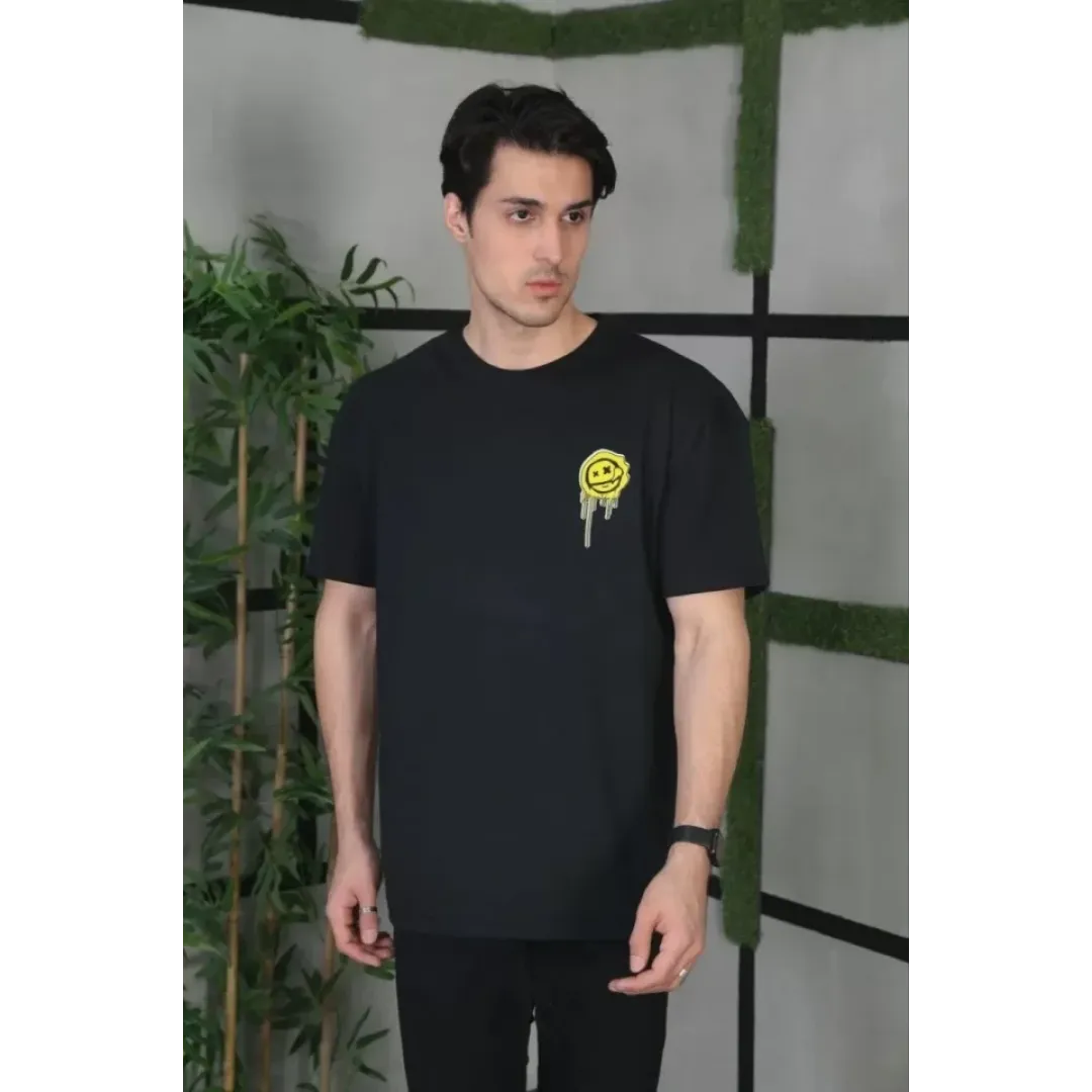 Unisex Bisiklet Yaka Baskılı Oversize T-Shirt - Siyah - 101037 Unisex Bisiklet Yaka Baskılı Oversize T-Shirt - Siyah - 101037