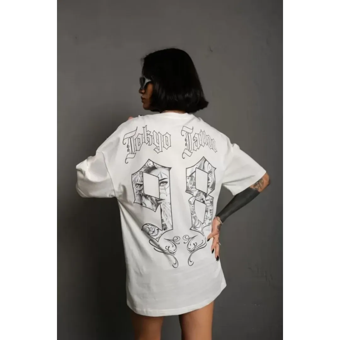 Unisex Bisiklet Yaka Baskılı Oversize T-Shirt - Beyaz - 102302 Unisex Bisiklet Yaka Baskılı Oversize T-Shirt - Beyaz - 102302