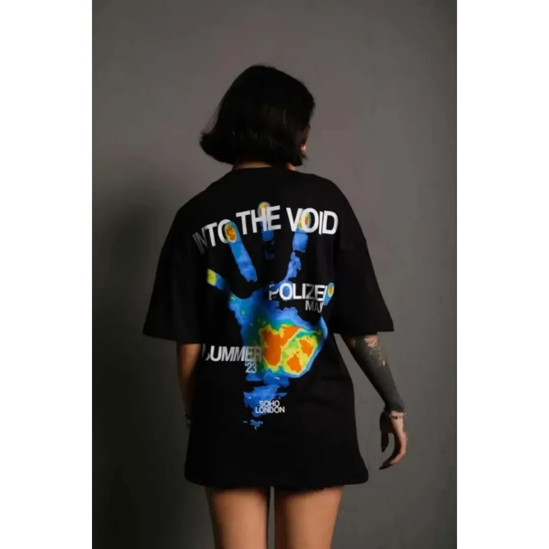 Unisex Bisiklet Yaka Baskılı Oversize T-Shirt - Siyah - 102522 Unisex Bisiklet Yaka Baskılı Oversize T-Shirt - Siyah - 102522