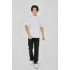 Unisex Jakar Kumaş Rahat Kol T-Shirt - Beyaz - 102727 Unisex Jakar Kumaş Rahat Kol T-Shirt - Beyaz - 102727