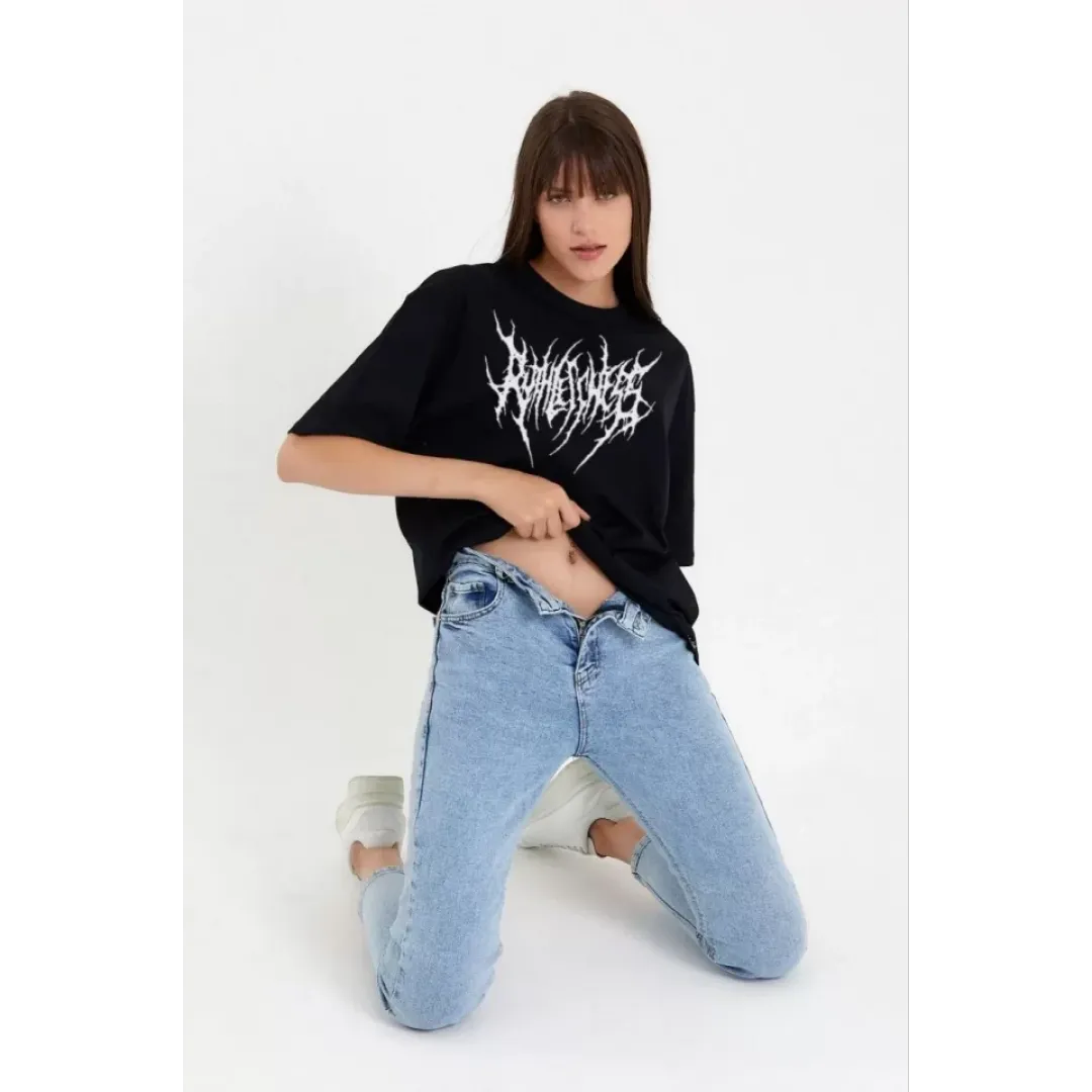 Unisex Bisiklet Yaka Baskılı Oversize T-Shirt - Siyah - 104408 Unisex Bisiklet Yaka Baskılı Oversize T-Shirt - Siyah - 104408
