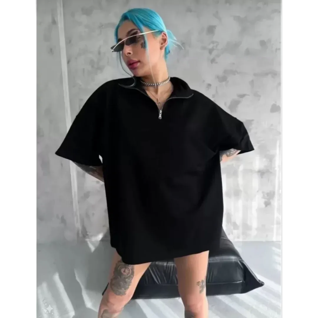 Unisex Yarım Fermuarlı Düz Oversize T-Shirt - Siyah - 104551 Unisex Yarım Fermuarlı Düz Oversize T-Shirt - Siyah - 104551