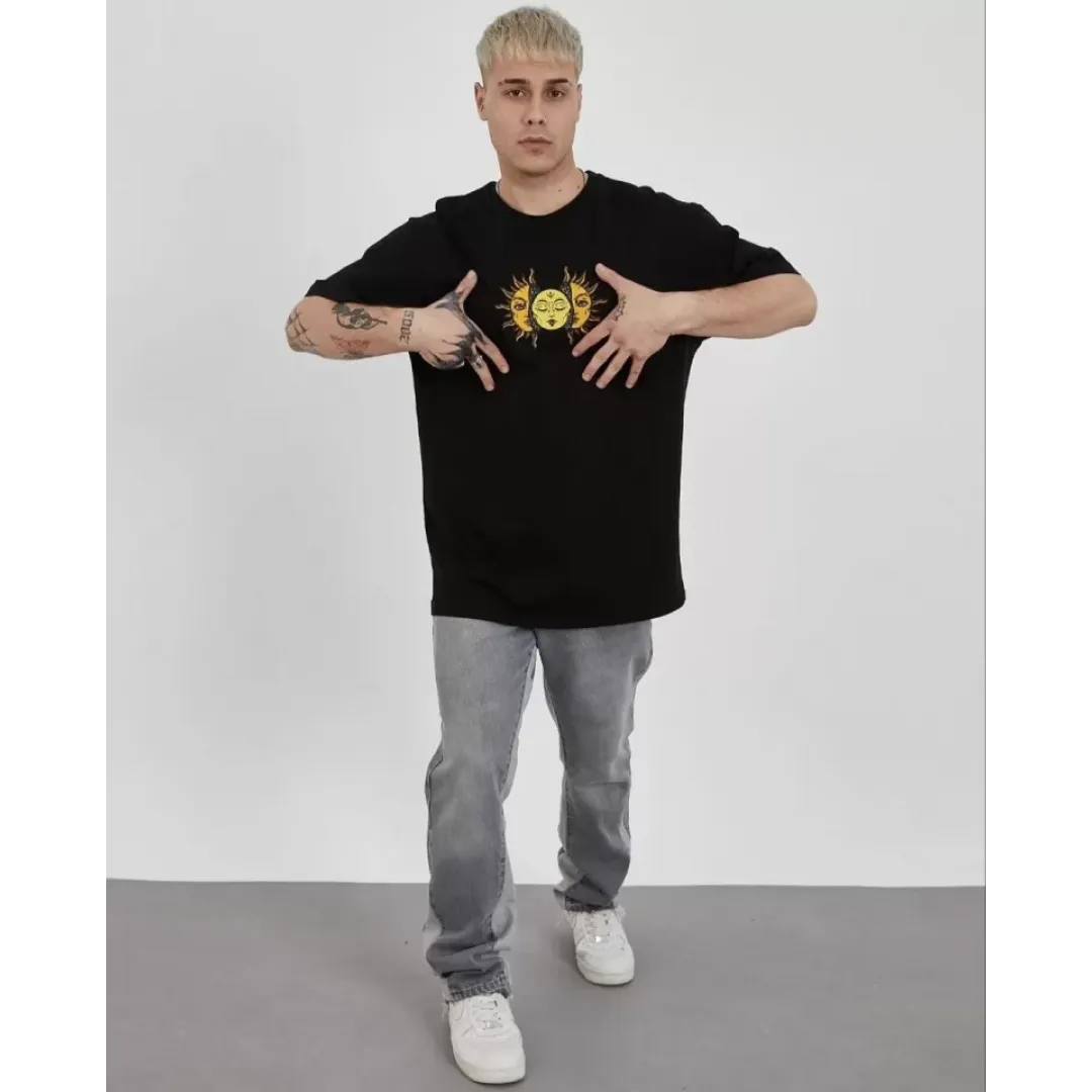 Unisex Bisiklet Yaka Baskılı Oversize T-Shirt - Siyah - 108848 Unisex Bisiklet Yaka Baskılı Oversize T-Shirt - Siyah - 108848
