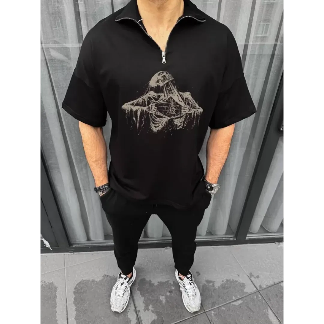 Unisex Yarım Fermuarlı Baskılı Oversize T-Shirt - Siyah - 109257 Unisex Yarım Fermuarlı Baskılı Oversize T-Shirt - Siyah - 109257
