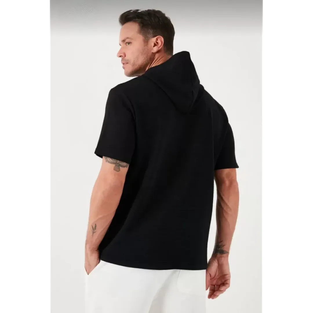 Unisex Kapşonlu Kısa Kol Düz Oversize T-shirt - Siyah - 109545 Unisex Kapşonlu Kısa Kol Düz Oversize T-shirt - Siyah - 109545