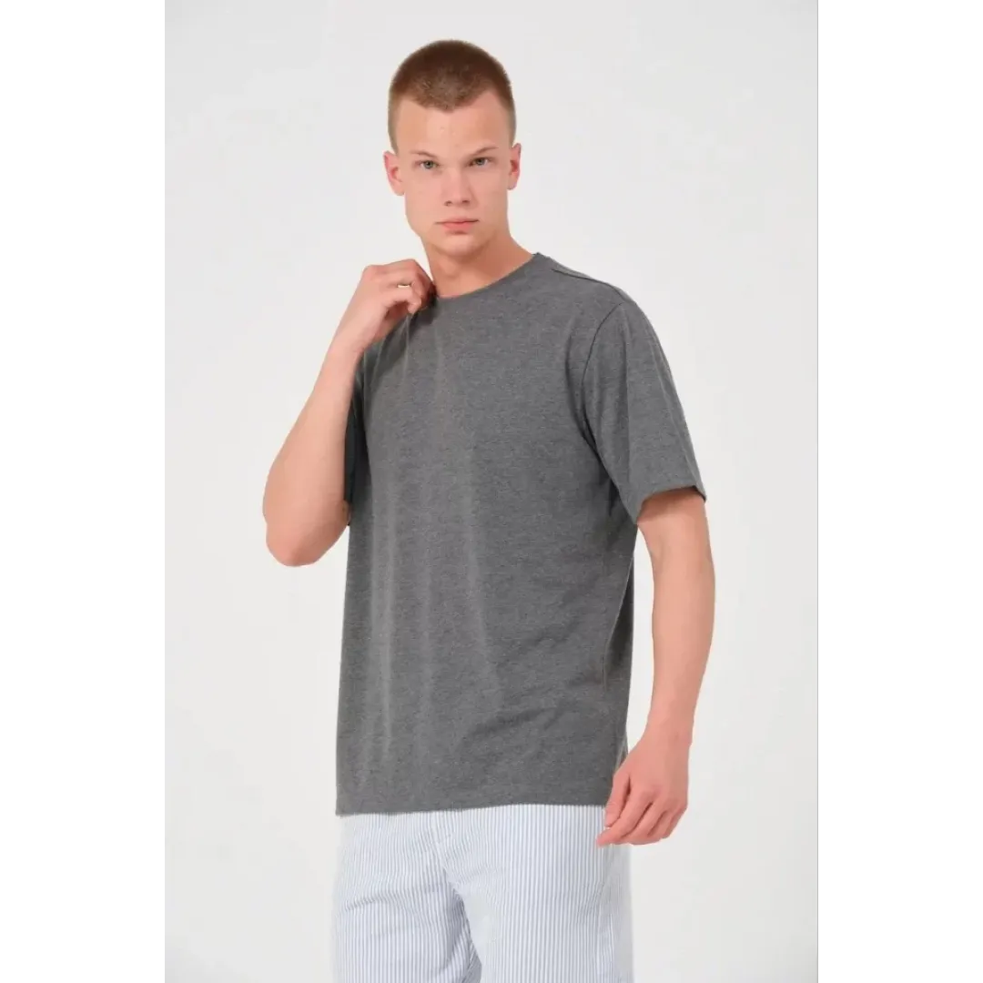 Unisex Düz Biskilet Yaka Oversize T-shirt - Füme - 118799 Unisex Düz Biskilet Yaka Oversize T-shirt - Füme - 118799