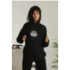 Unisex Sırt Baskılı Kapüşonlu Üç İplik Oversize Sweatshirt - Siyah - 127295 Unisex Sırt Baskılı Kapüşonlu Üç İplik Oversize Sweatshirt - Siyah - 127295