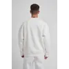 Unisex Biskilet Yaka Üç İplik SweatShirt - Beyaz - 129431 Unisex Biskilet Yaka Üç İplik SweatShirt - Beyaz - 129431