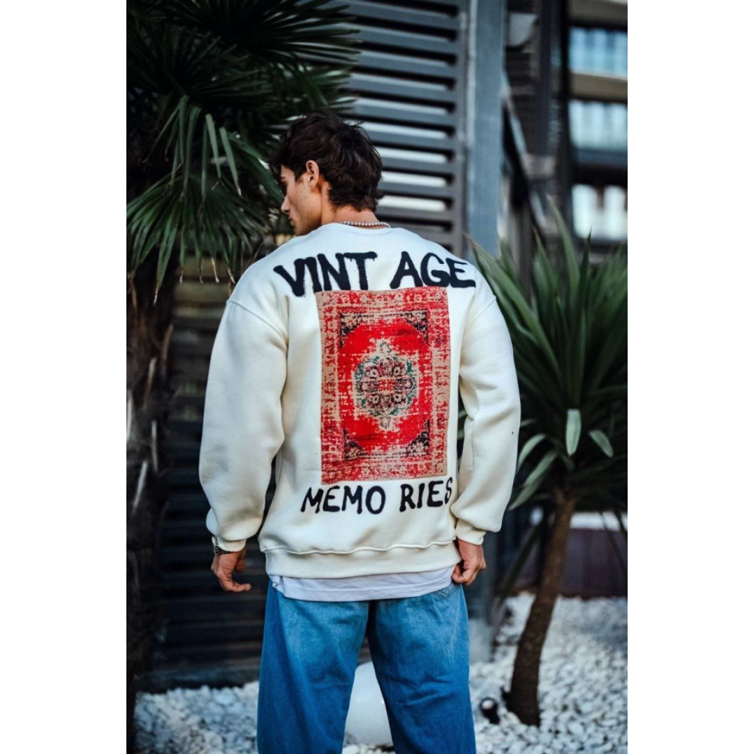 Oversize Bisiklet Yaka Üç İplik Baskılı SweatShirt - Beyaz - 131233 Oversize Bisiklet Yaka Üç İplik Baskılı SweatShirt - Beyaz - 131233