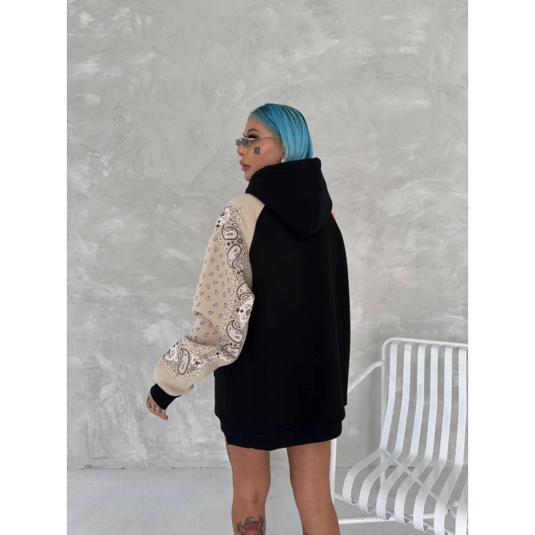 Üç İplik Penye Kapşonlu Parçalı SweatShirt - Siyah 131548 Üç İplik Penye Kapşonlu Parçalı SweatShirt - Siyah 131548