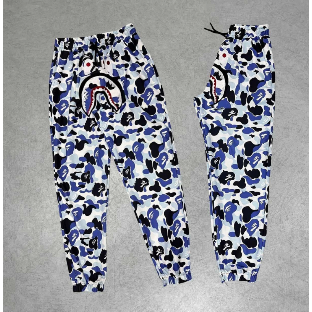 İki İplik Mevsimlik Bape Nakişli Eşofman Pantolon - Gri 135033 İki İplik Mevsimlik Bape Nakişli Eşofman Pantolon - Gri 135033