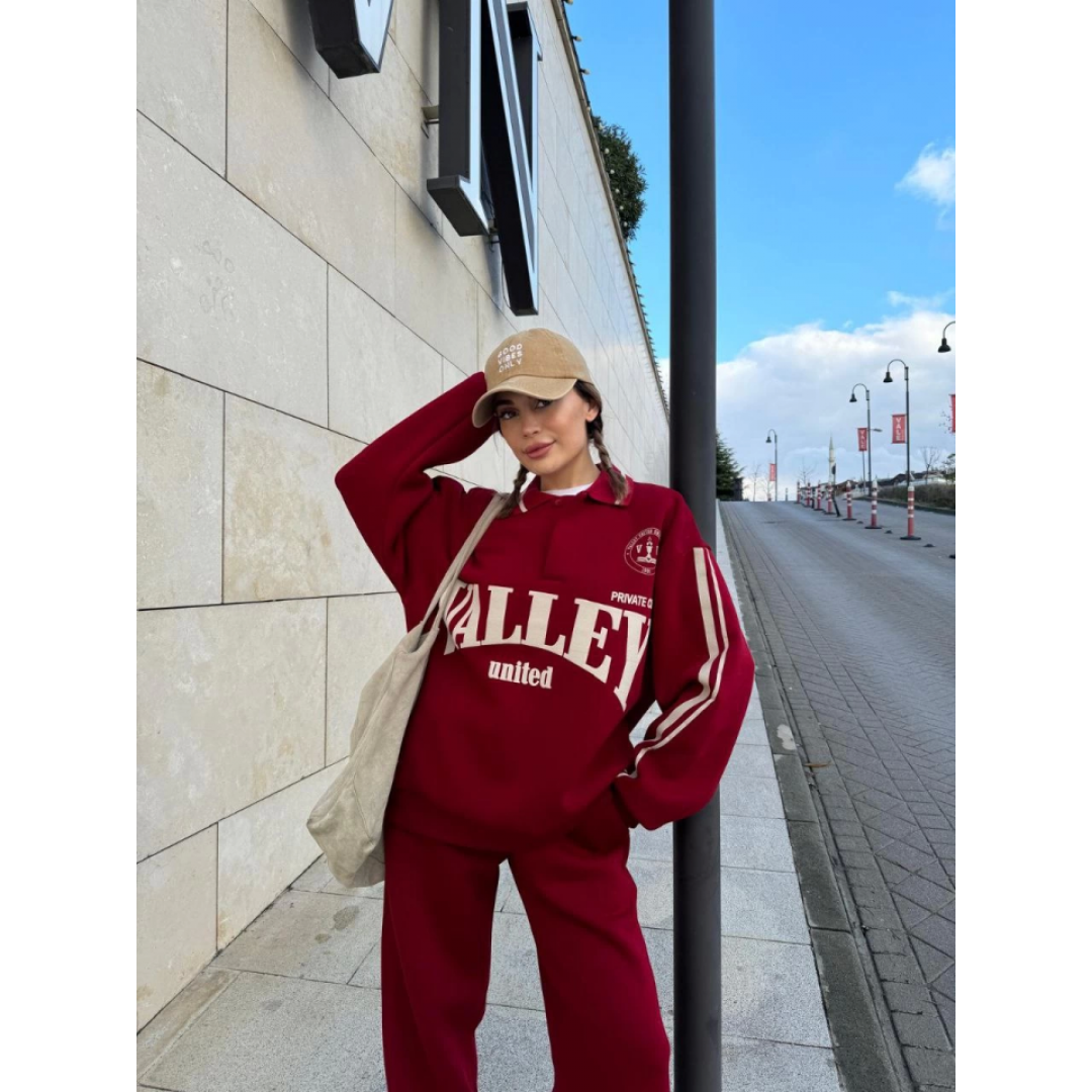 Üç İplik Yakalı Sweat Baggy Pantalonlu Takım - Bordo - 139520 Üç İplik Yakalı Sweat Baggy Pantalonlu Takım - Bordo - 139520
