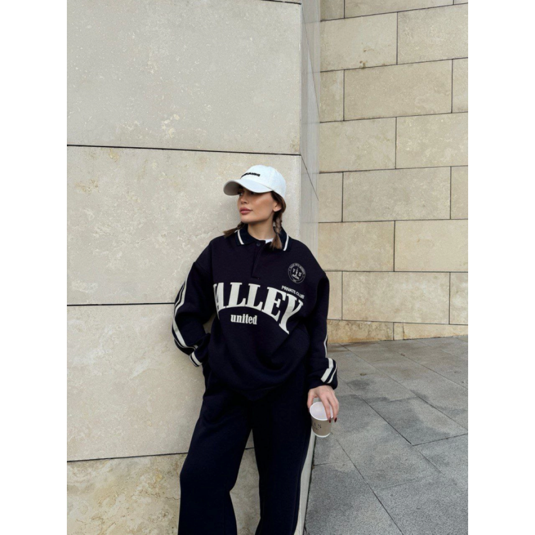 Üç İplik Yakalı Sweat Baggy Pantalonlu Takım - Siyah - 139521 Üç İplik Yakalı Sweat Baggy Pantalonlu Takım - Siyah - 139521