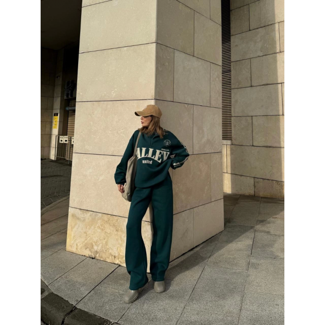 Üç İplik Yakalı Sweat Baggy Pantalonlu Takım - Yeşil - 139522 Üç İplik Yakalı Sweat Baggy Pantalonlu Takım - Yeşil - 139522
