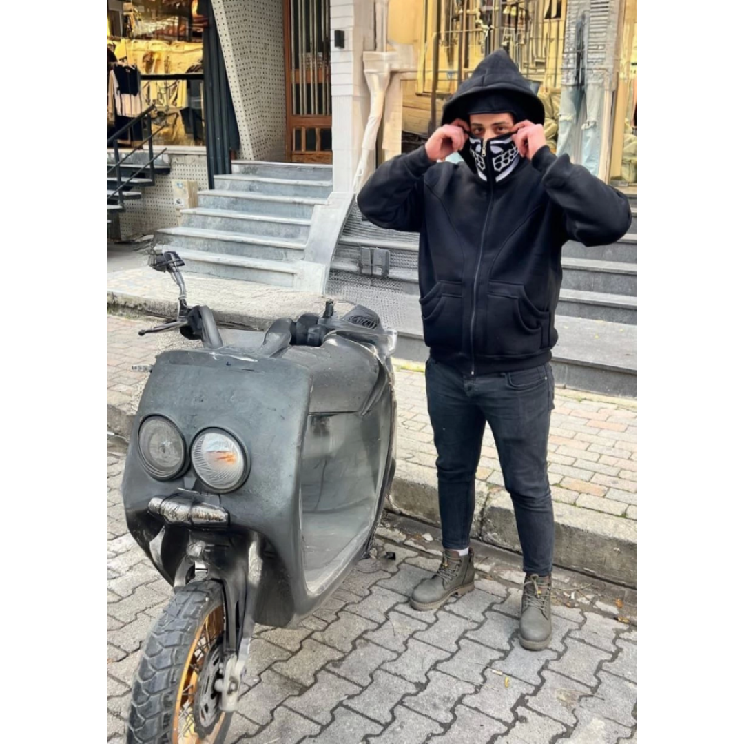 Samuray Kapşonlu ZIP Fermuarlı Çift Kapşonlu Nakışlı SweatShirt- Siyah 139529 Samuray Kapşonlu ZIP Fermuarlı Çift Kapşonlu Nakışlı SweatShirt- Siyah 139529