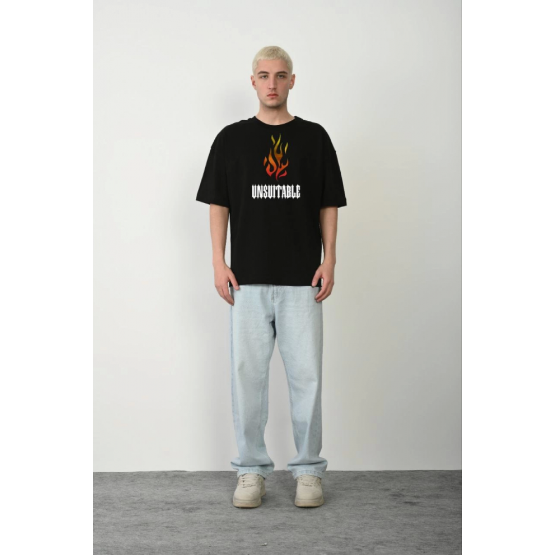 Unisex Bisiklet Yaka Baskılı Oversize T-Shirt - Siyah - 147635 Unisex Bisiklet Yaka Baskılı Oversize T-Shirt - Siyah - 147635