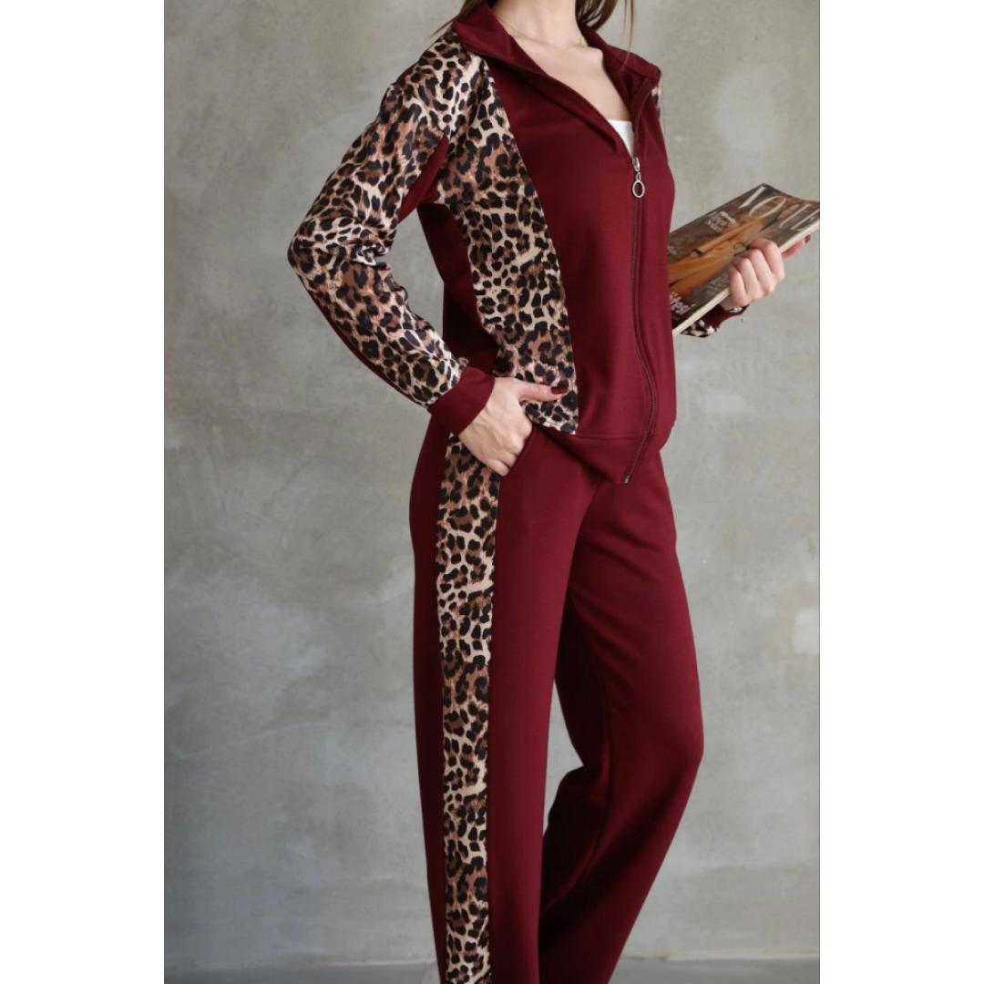 Osy Modal Yumuşak Dokulu Kumaş Kapüşonlu Leopar Desenli Fermuarlı Takım - Bordo - 147939 Osy Modal Yumuşak Dokulu Kumaş Kapüşonlu Leopar Desenli Fermuarlı Takım - Bordo - 147939