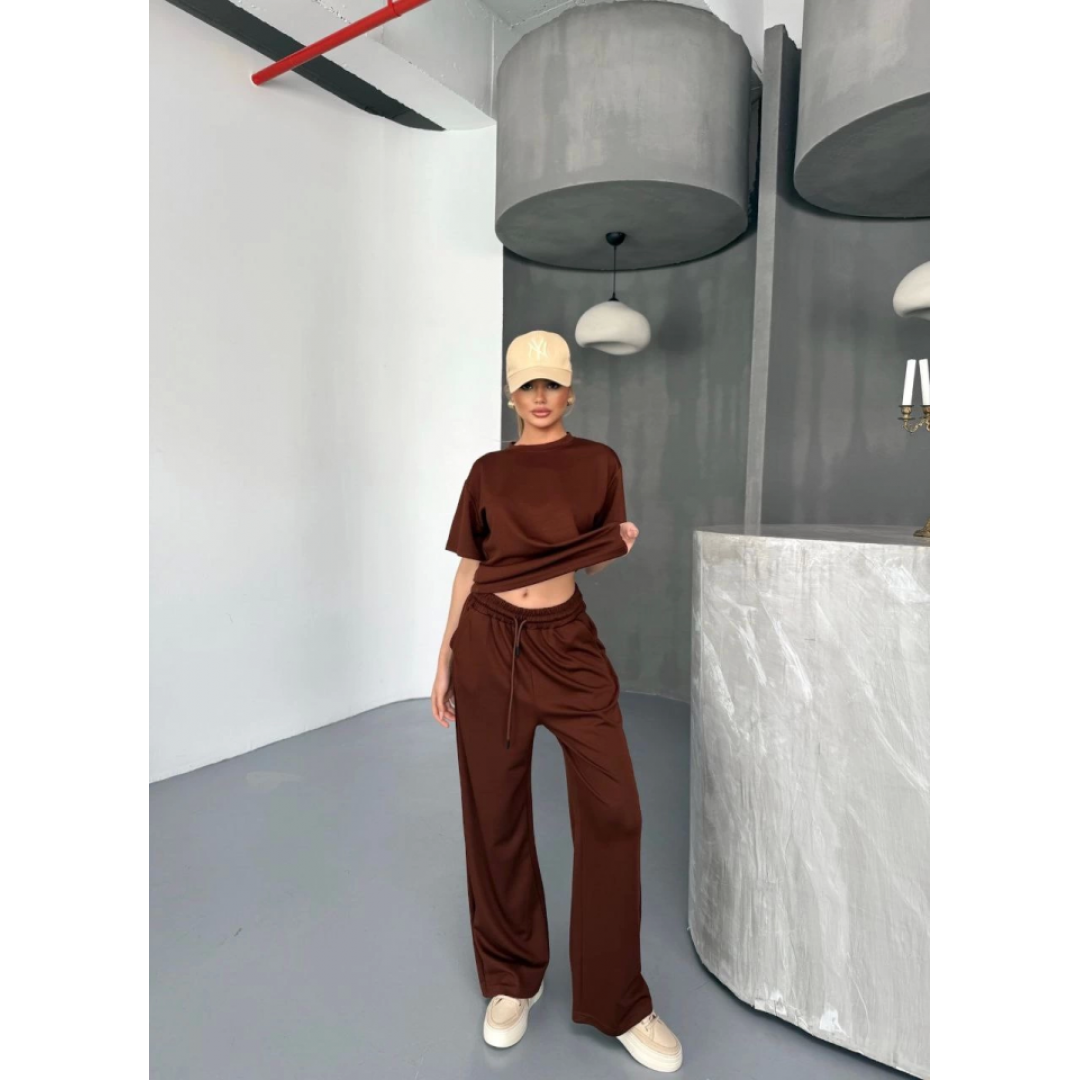 Osy Modal Yumuşak Dokulu Kumaş Kısa Kollu Bluz Rahat Pantalon Ikili Takım- Kahverengi 154848 Osy Modal Yumuşak Dokulu Kumaş Kısa Kollu Bluz Rahat Pantalon Ikili Takım- Kahverengi 154848