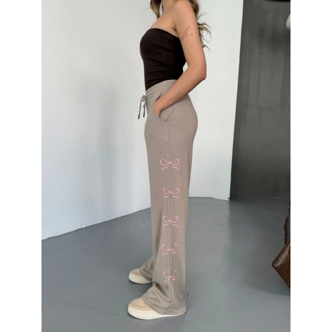 Osy Modal Yumuşak Dokulu Kumaş Nakış Işlemeli Rahat Bol Paça Eşofman Pantalon - Bej - 156901 Osy Modal Yumuşak Dokulu Kumaş Nakış Işlemeli Rahat Bol Paça Eşofman Pantalon - Bej - 156901