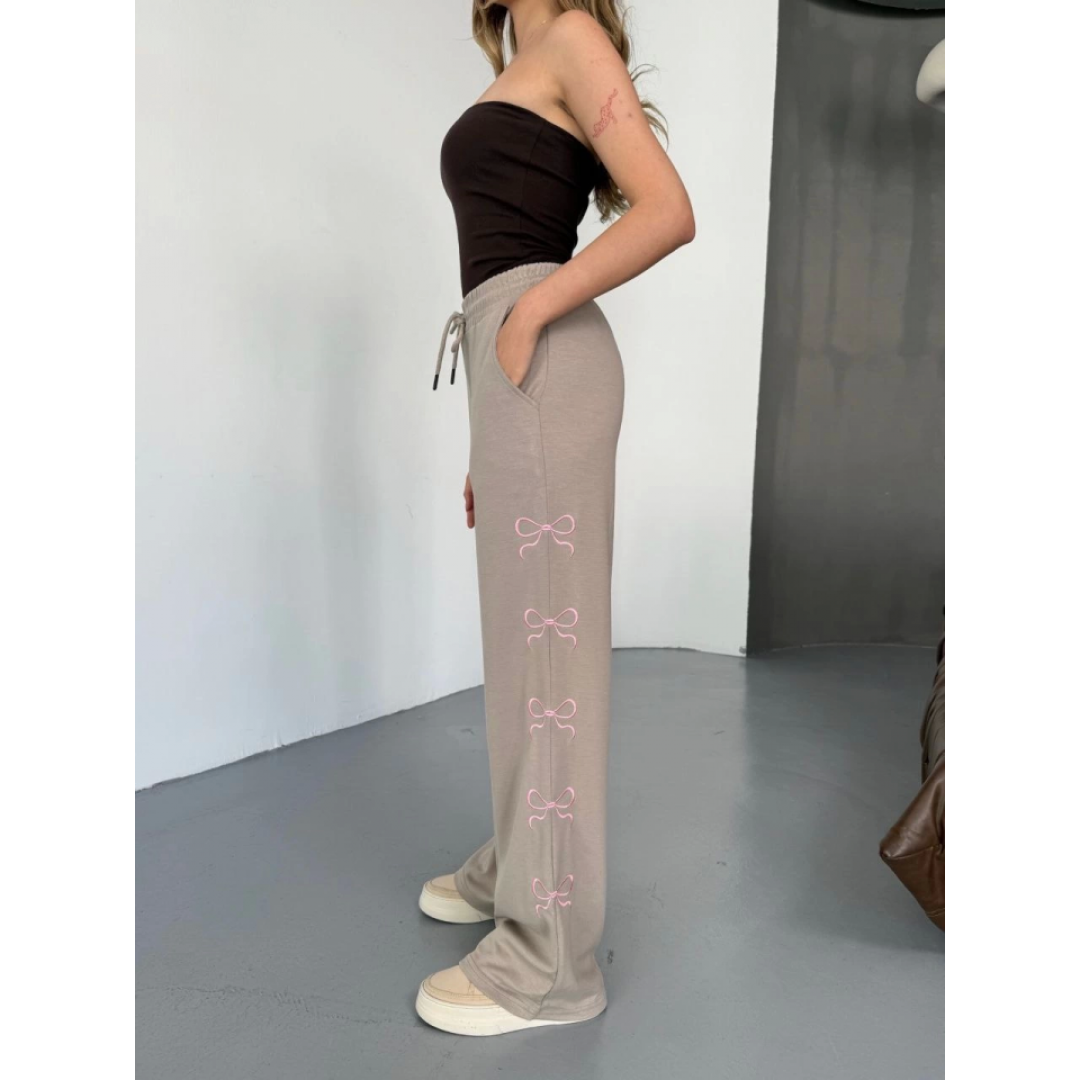 Osy Modal Yumuşak Dokulu Kumaş Nakış Işlemeli Rahat Bol Paça Eşofman Pantalon - Bej - 156901 Osy Modal Yumuşak Dokulu Kumaş Nakış Işlemeli Rahat Bol Paça Eşofman Pantalon - Bej - 156901