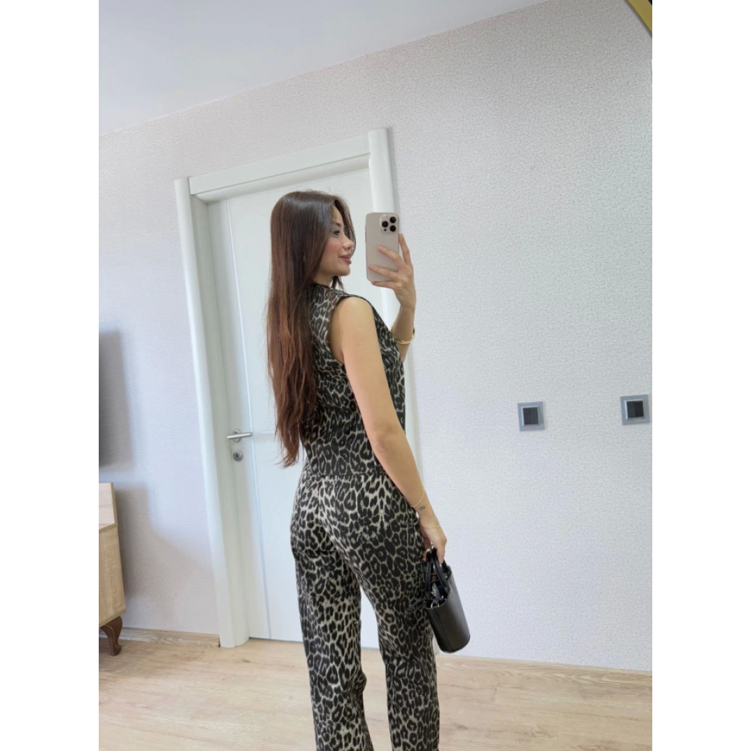 Leopar Desenli Düğmeli Bluzlu Pantolon İkili Takım -Leopar 157506 Leopar Desenli Düğmeli Bluzlu Pantolon İkili Takım -Leopar 157506