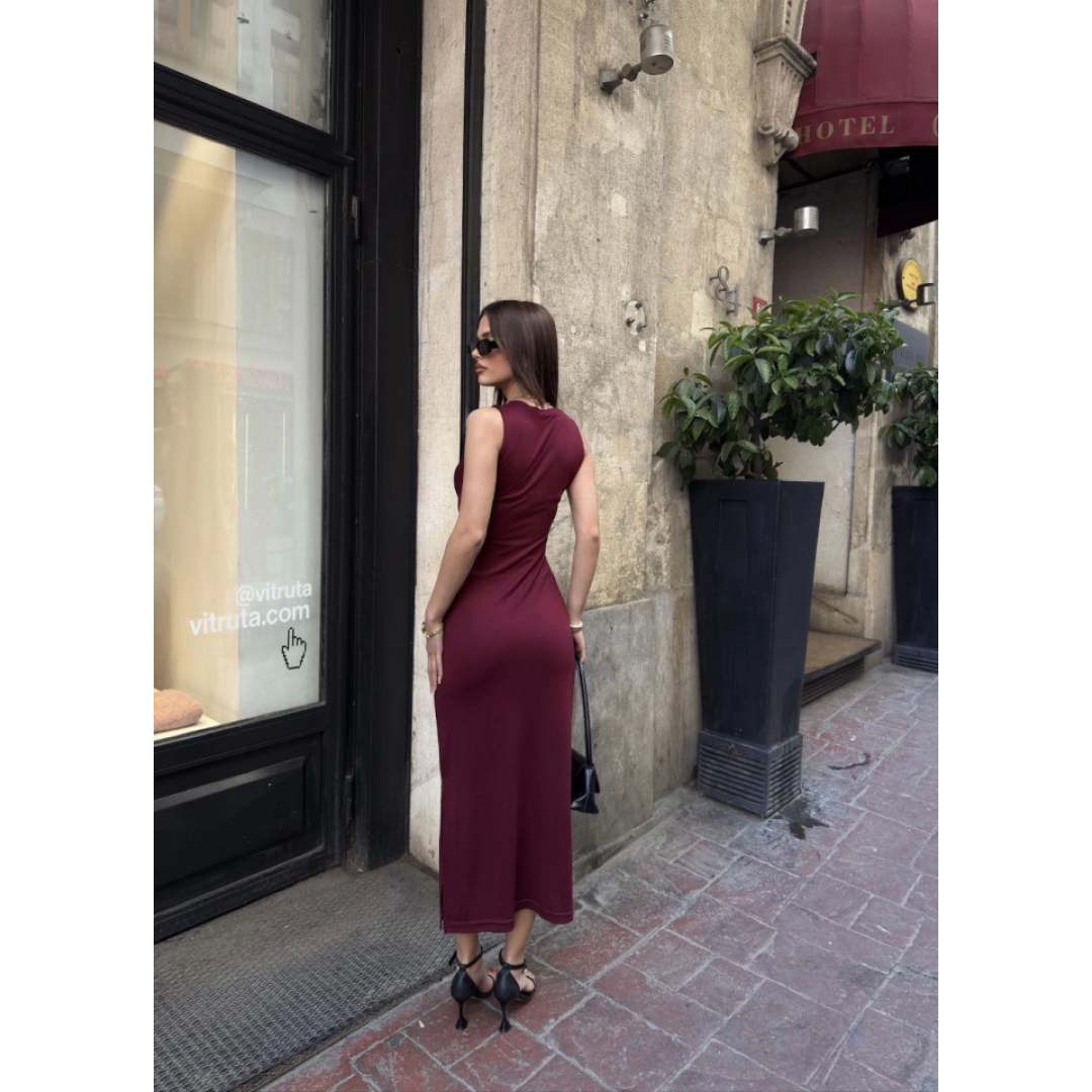 Osy Modal Yumuşak Dokulu Kumaş Bisiklet Yaka Sıfır Kolsuz Yırtmaçlı Uzun Elbise - Bordo - 159404 Osy Modal Yumuşak Dokulu Kumaş Bisiklet Yaka Sıfır Kolsuz Yırtmaçlı Uzun Elbise - Bordo - 159404