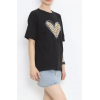 Sevgililer Günü İçin Özel Tasarım Leopar Kalp Baskılı T-shirt - Siyah 161339 Sevgililer Günü İçin Özel Tasarım Leopar Kalp Baskılı T-shirt - Siyah 161339