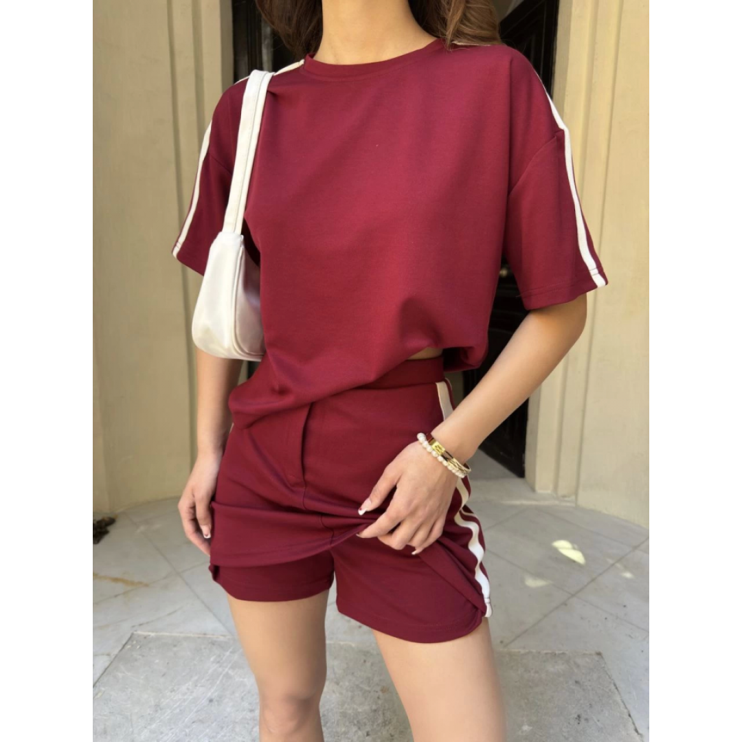 Osy Modal Yumuşak Dokulu Kumaş Parçalı Bisiklet Yaka T-shirt Mini Şortlu Etek İkili Takım -Bordo 161837 Osy Modal Yumuşak Dokulu Kumaş Parçalı Bisiklet Yaka T-shirt Mini Şortlu Etek İkili Takım -Bordo 161837