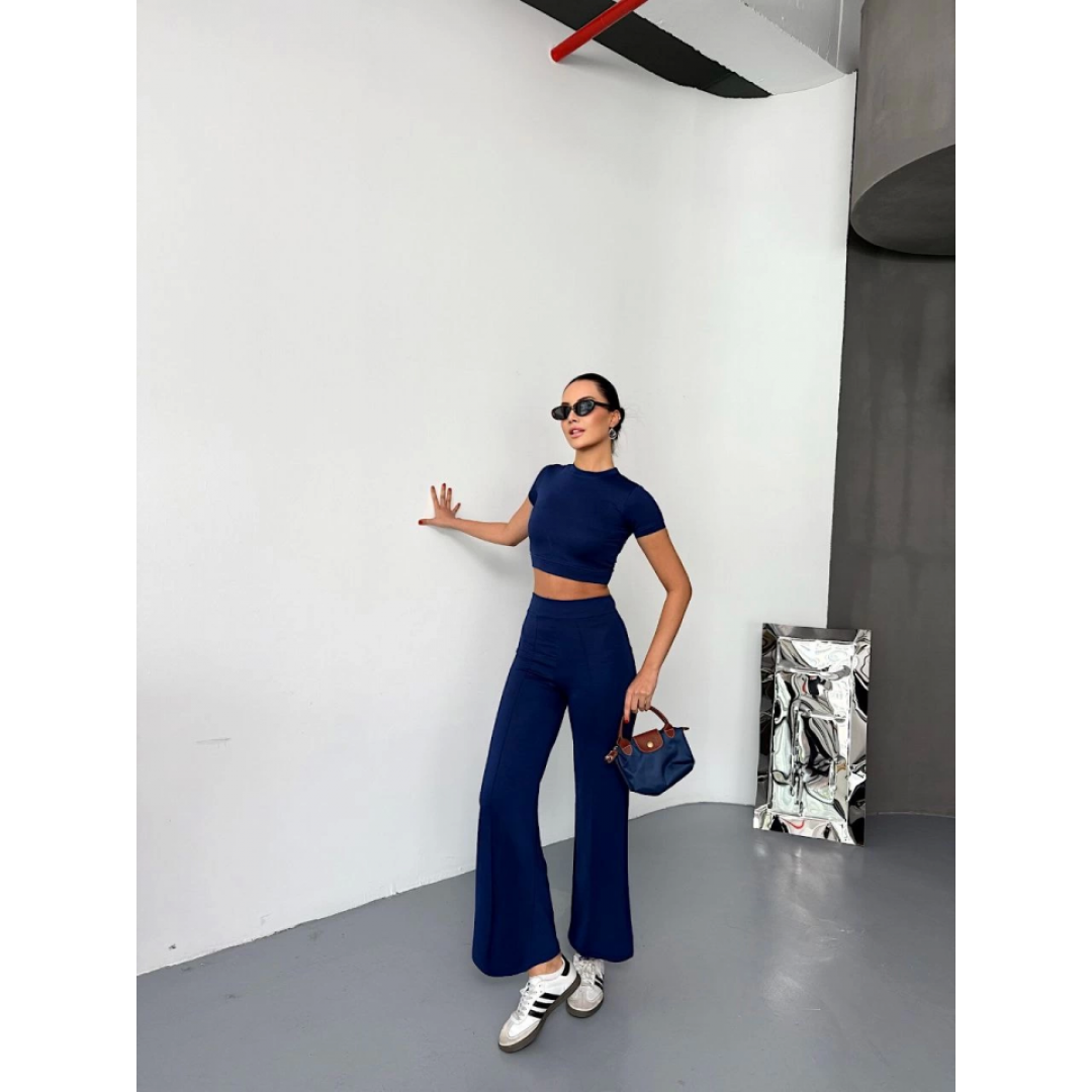 Osy Modal Yumuşak Dokulu Kumaş Kısa Kollu Crop Alt Ispanyol Paça Pantalon Ikili Takım - Lacivert 162224 Osy Modal Yumuşak Dokulu Kumaş Kısa Kollu Crop Alt Ispanyol Paça Pantalon Ikili Takım - Lacivert 162224