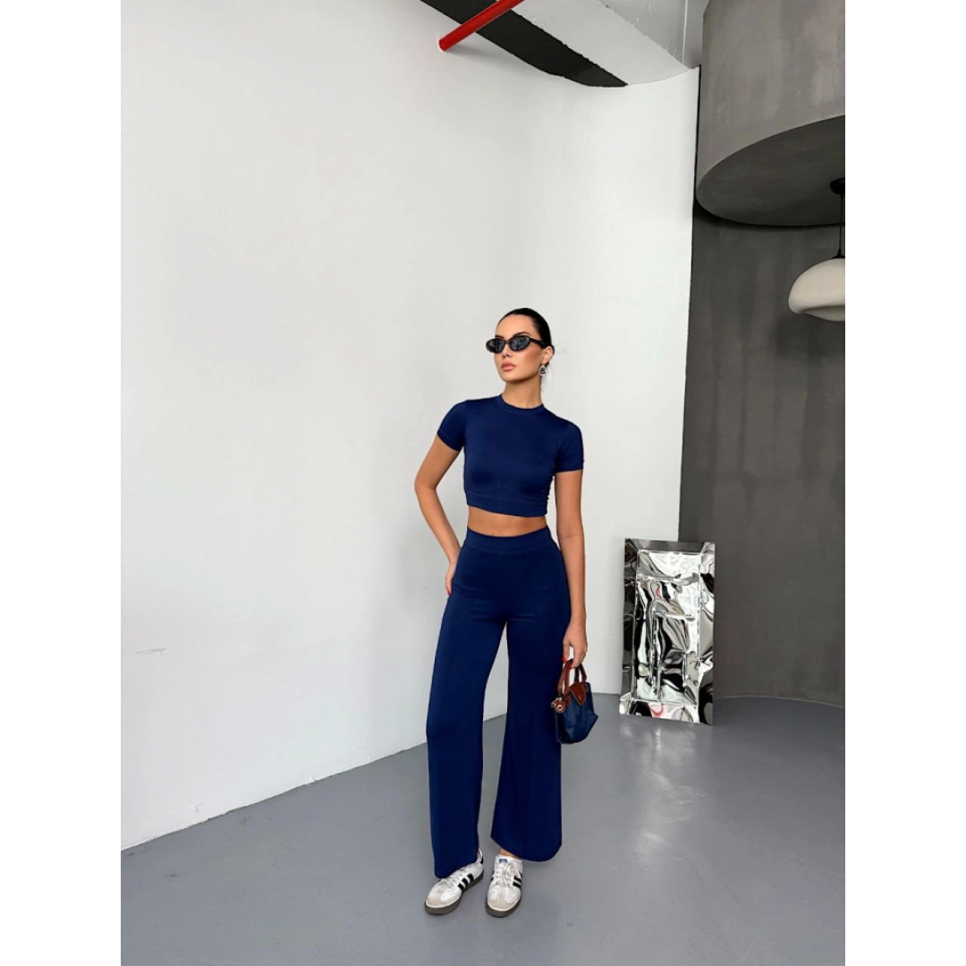 Osy Modal Yumuşak Dokulu Kumaş Kısa Kollu Crop Alt Ispanyol Paça Pantalon Ikili Takım - Lacivert 162224 Osy Modal Yumuşak Dokulu Kumaş Kısa Kollu Crop Alt Ispanyol Paça Pantalon Ikili Takım - Lacivert 162224