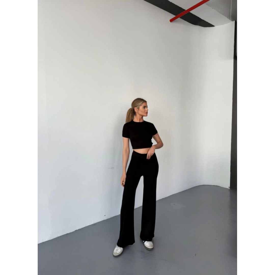 Osy Modal Yumuşak Dokulu Kumaş Kısa Kollu Crop Rahat Pantalon Ikili Takım - Siyah
