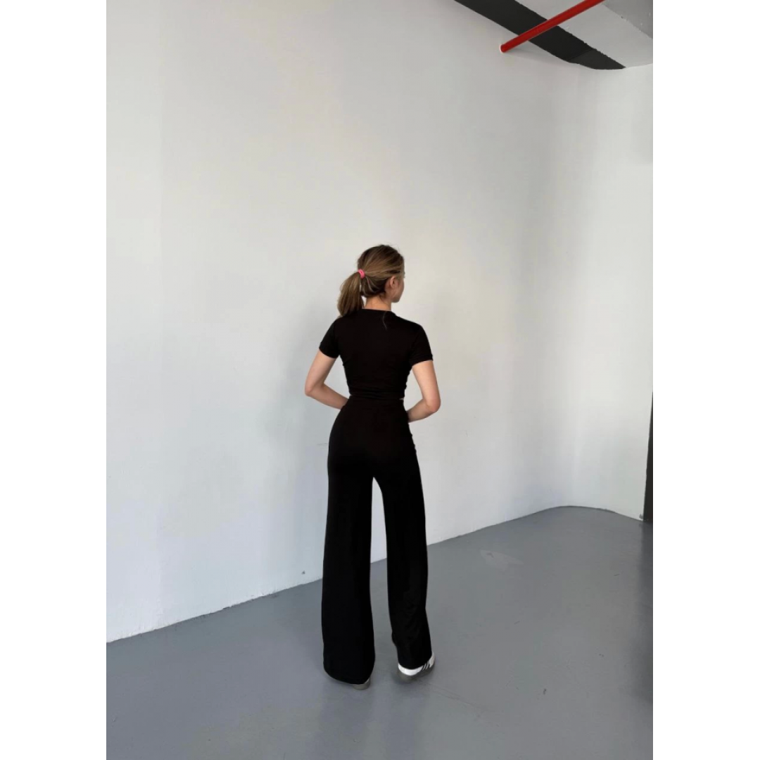 Osy Modal Yumuşak Dokulu Kumaş Kısa Kollu Crop Rahat Pantalon Ikili Takım - Siyah 162227